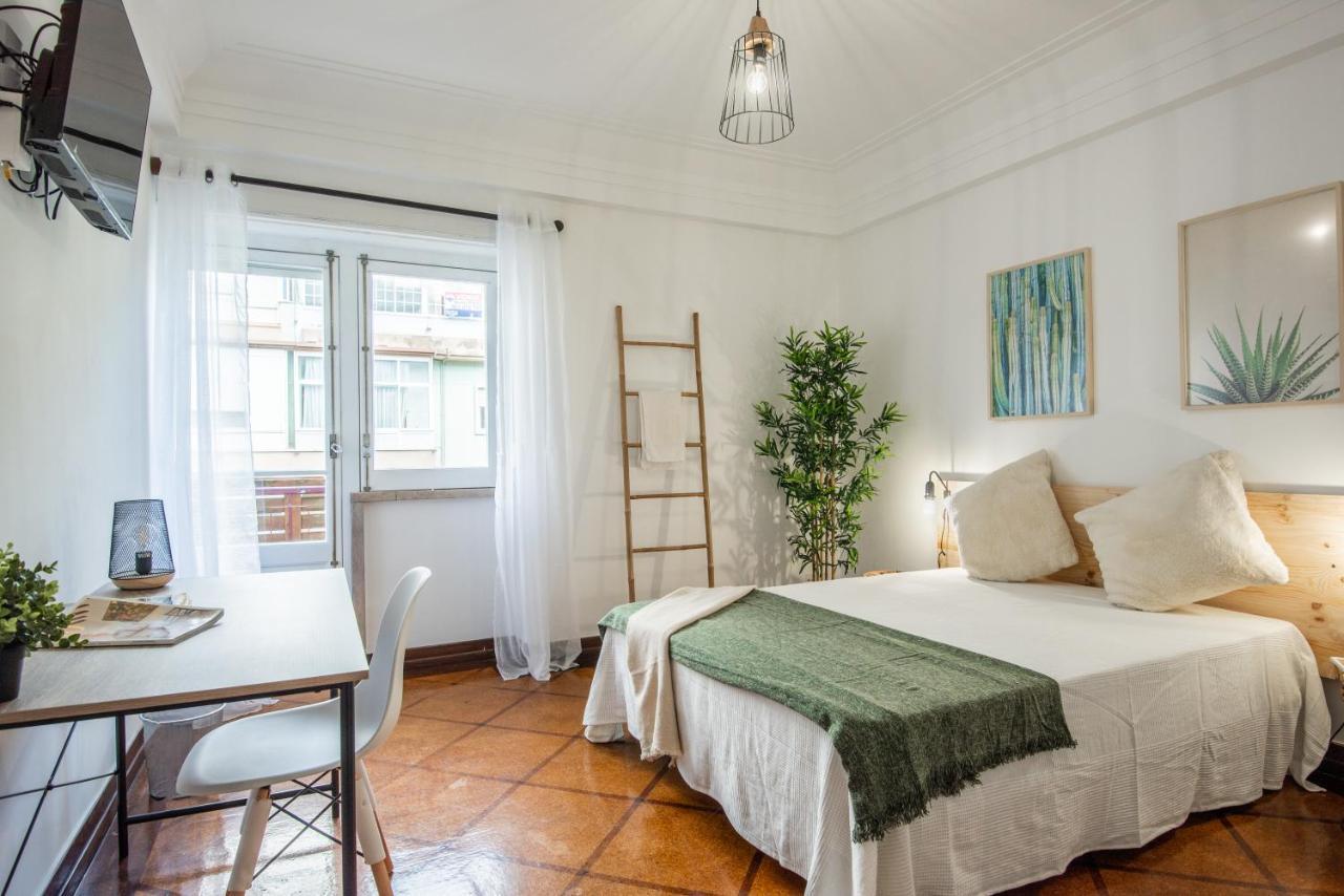 Santos Mattos Guesthouse & Apartments By Lisbon With Sintra Amadora Eksteriør billede