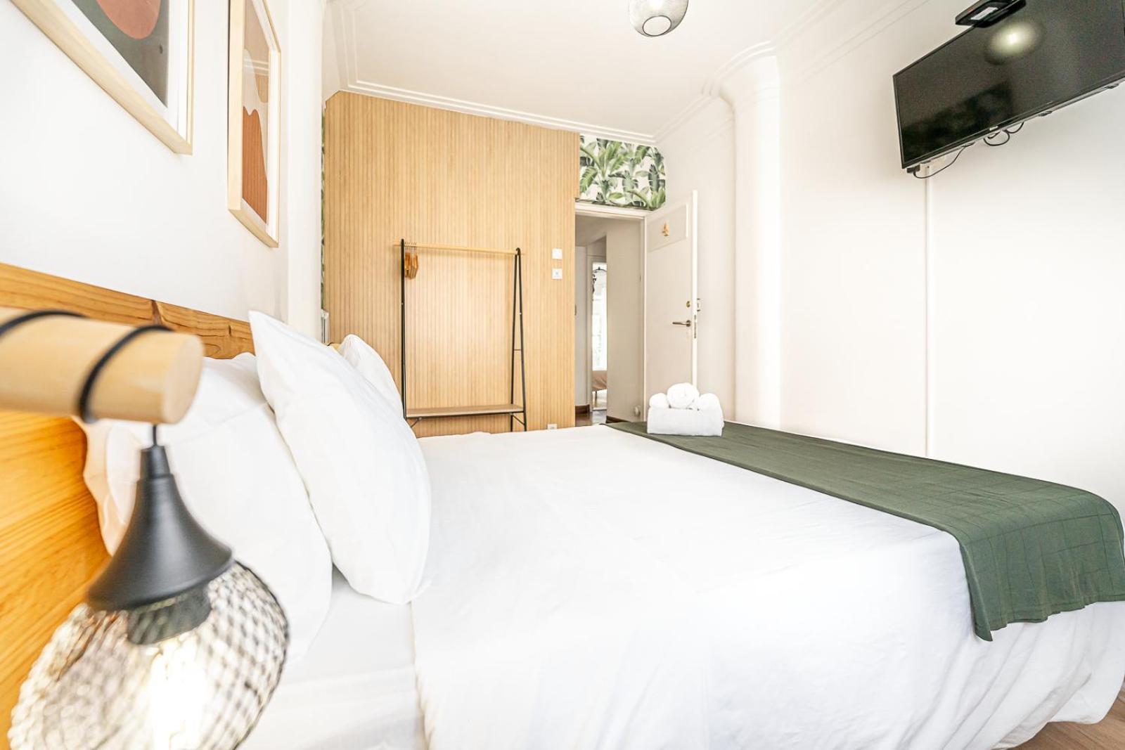 Santos Mattos Guesthouse & Apartments By Lisbon With Sintra Amadora Eksteriør billede