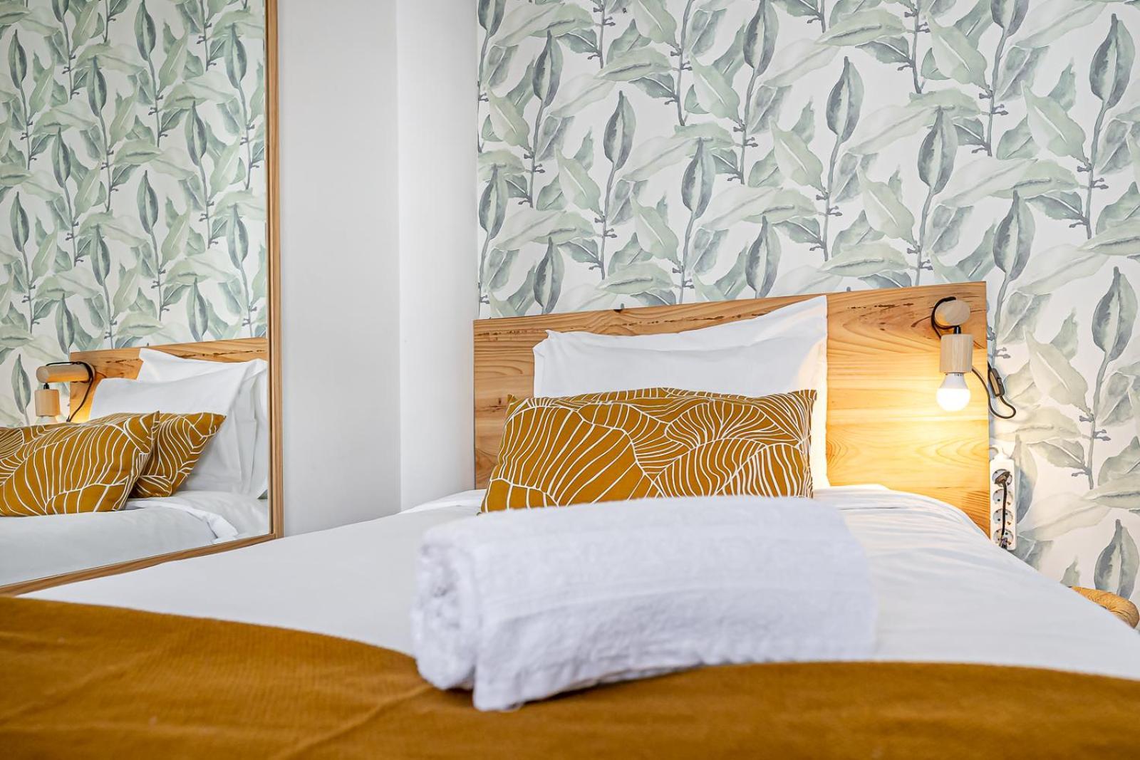 Santos Mattos Guesthouse & Apartments By Lisbon With Sintra Amadora Eksteriør billede