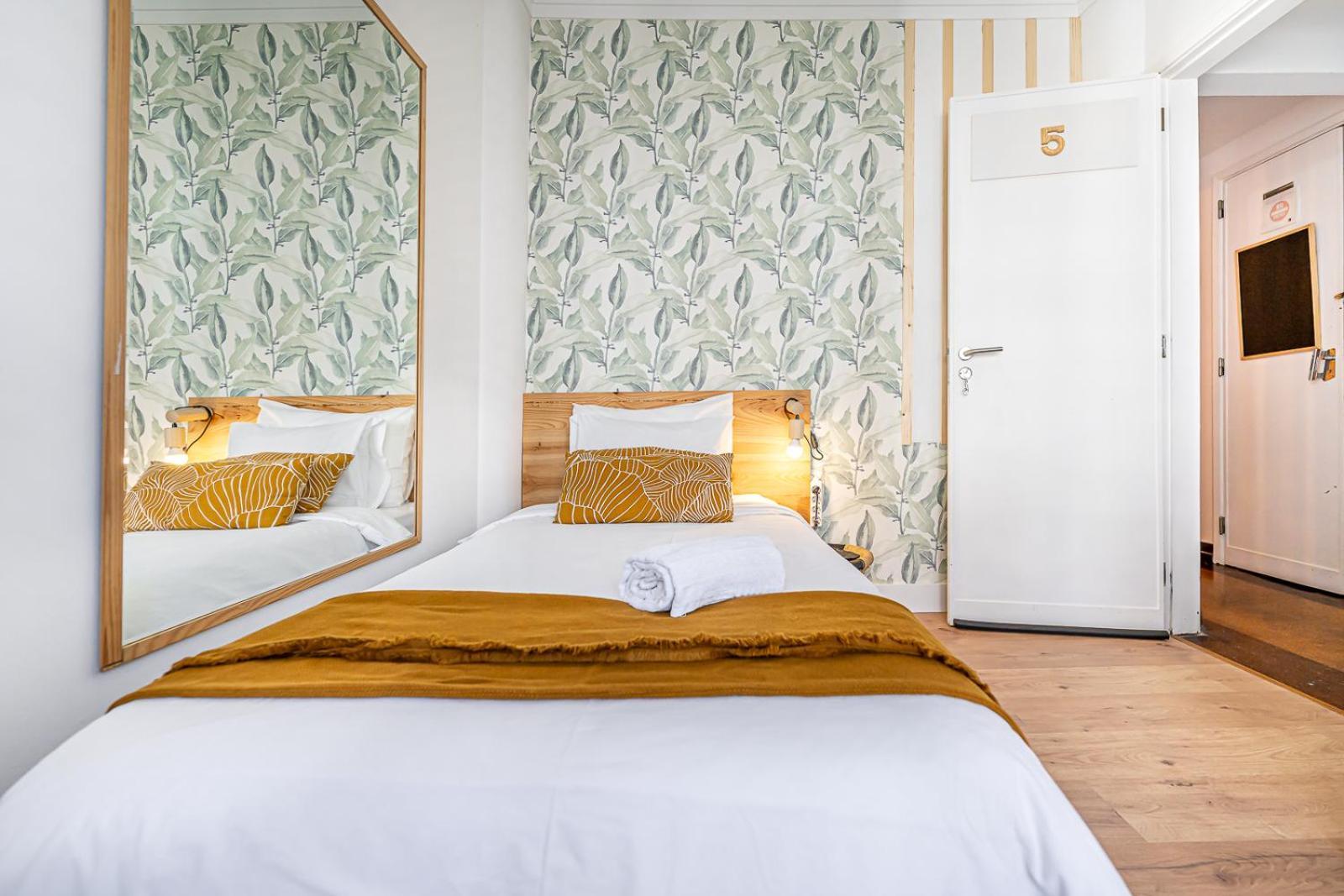 Santos Mattos Guesthouse & Apartments By Lisbon With Sintra Amadora Eksteriør billede